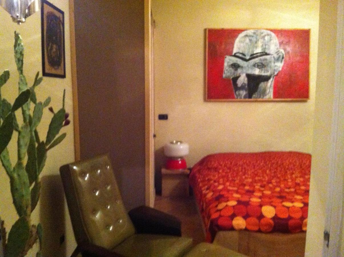 Mood-Siro Comi Otel Pavia Oda fotoğraf